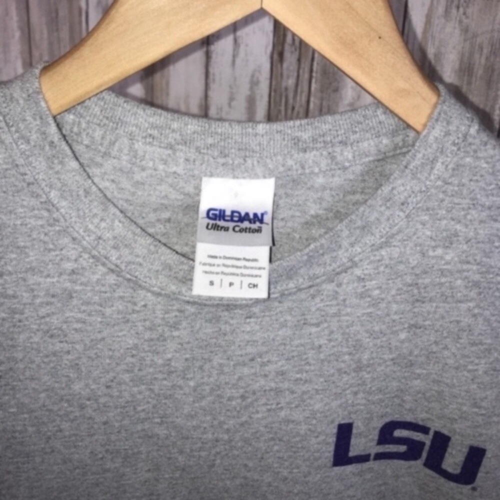 LSU Tigers I Bleed Purple Gold Tee Women’s Small NCAA Fan Shirt - Picture 5 of 5